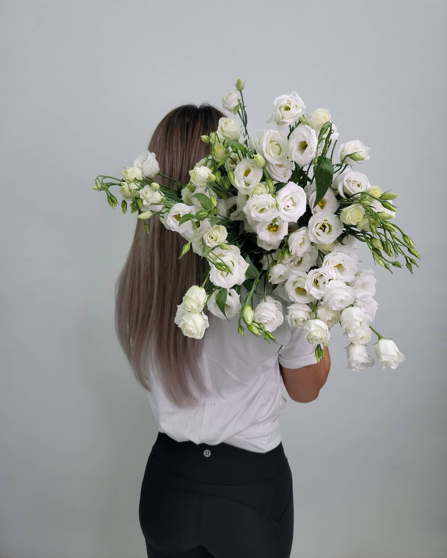 Loving our floral bounty for this Thanksgiving weekend 🦃 
2020 has been a rough ride for everyone. Covid-19 has affected our business as it has affected so many other small businesses. 
So I wanted to show my appreciation and list off a couple thi