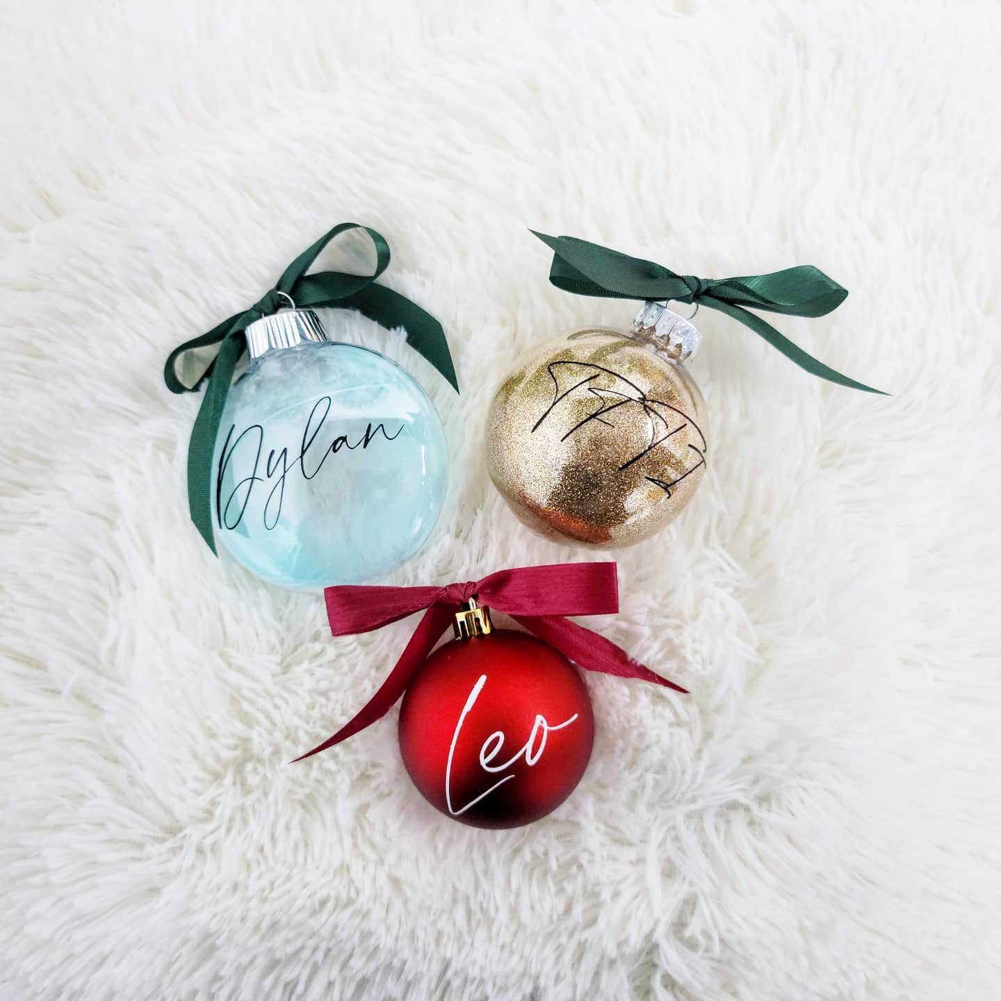How cute are these ornaments?? 😍
@tfti.alavishaffair
-
-
💌 DM to order! 
.
.
.
.
.
.
.
.
.
.
.
.
.
.
#TOdesign #instagram
#style #instagood #photography
#photooftheday #christmas #christmasdecor #personalized #design #gta #mississ